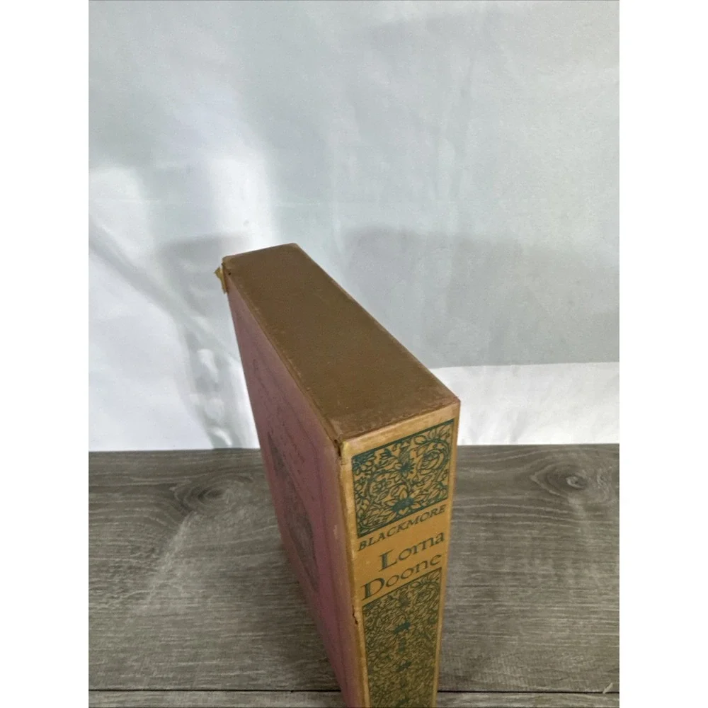 Lorna Doone Book‎ Hardcover by R. D. Blackmore 1943 Box Sleeve
